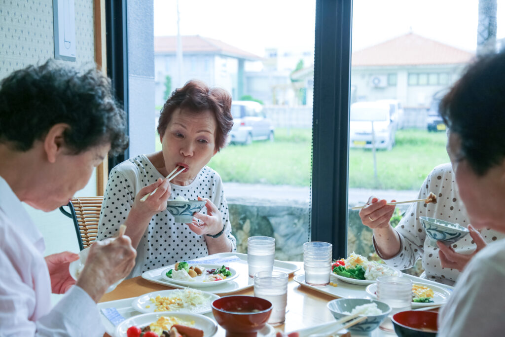 高齢者の食事